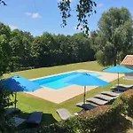 Casa vacanze In Dordogne Are Two Charming, Spacious Offering Privacy And Tranquillity For That Perfect Get Away *