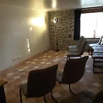 In Dordogne Are Two Charming, Spacious Offering Privacy And Tranquillity For That Perfect Get Away Lamothe (Dordogne)