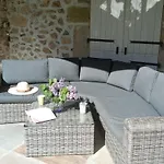 Сasa de vacaciones In Dordogne Are Two Charming, Spacious Offering Privacy And Tranquillity For That Perfect Get Away