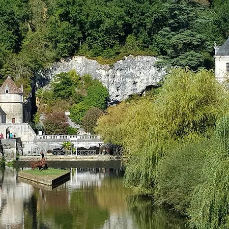 In Dordogne Are Two Charming, Spacious Offering Privacy And Tranquillity For That Perfect Get Away