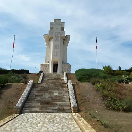 In Dordogne Are Two Charming, Spacious Offering Privacy And Tranquillity For That Perfect Get Away Ferienhaus Lamothe (Dordogne)