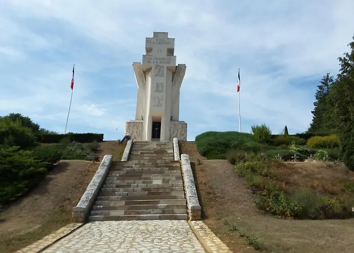 In Dordogne Are Two Charming, Spacious Offering Privacy And Tranquillity For That Perfect Get Away Ferienhaus Lamothe (Dordogne)