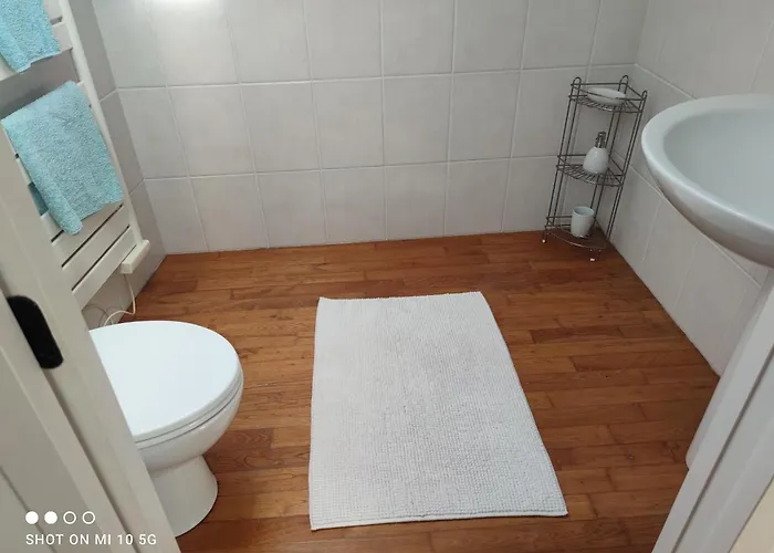 Ferienhaus In Dordogne Are Two Charming, Spacious Offering Privacy And Tranquillity For That Perfect Get Away